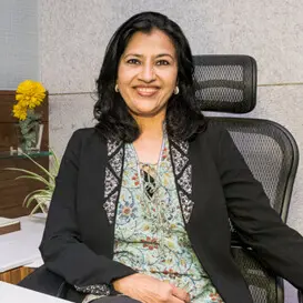 Dr. Heena dental specialist at DentiCare India